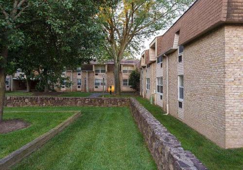 Exterior view of 450 Green apartments for rent in Norristown, PA